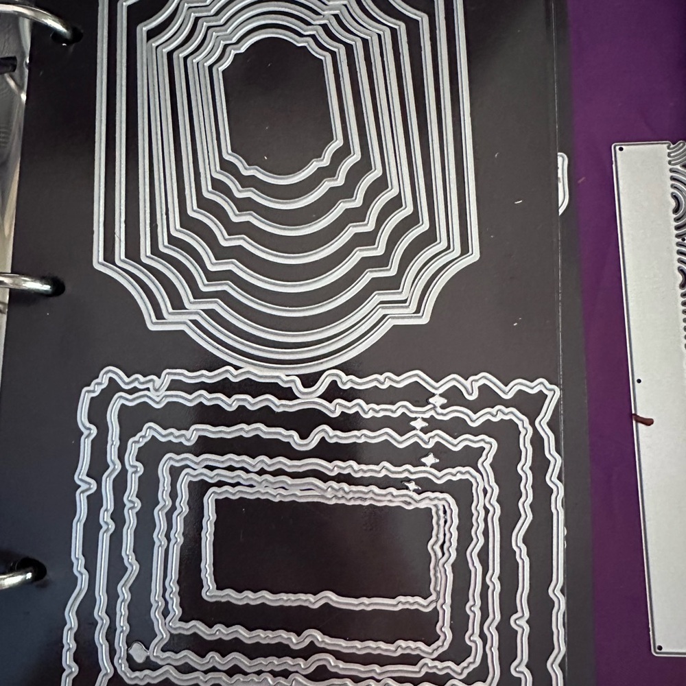 Elegant Silver Layered Frame Design